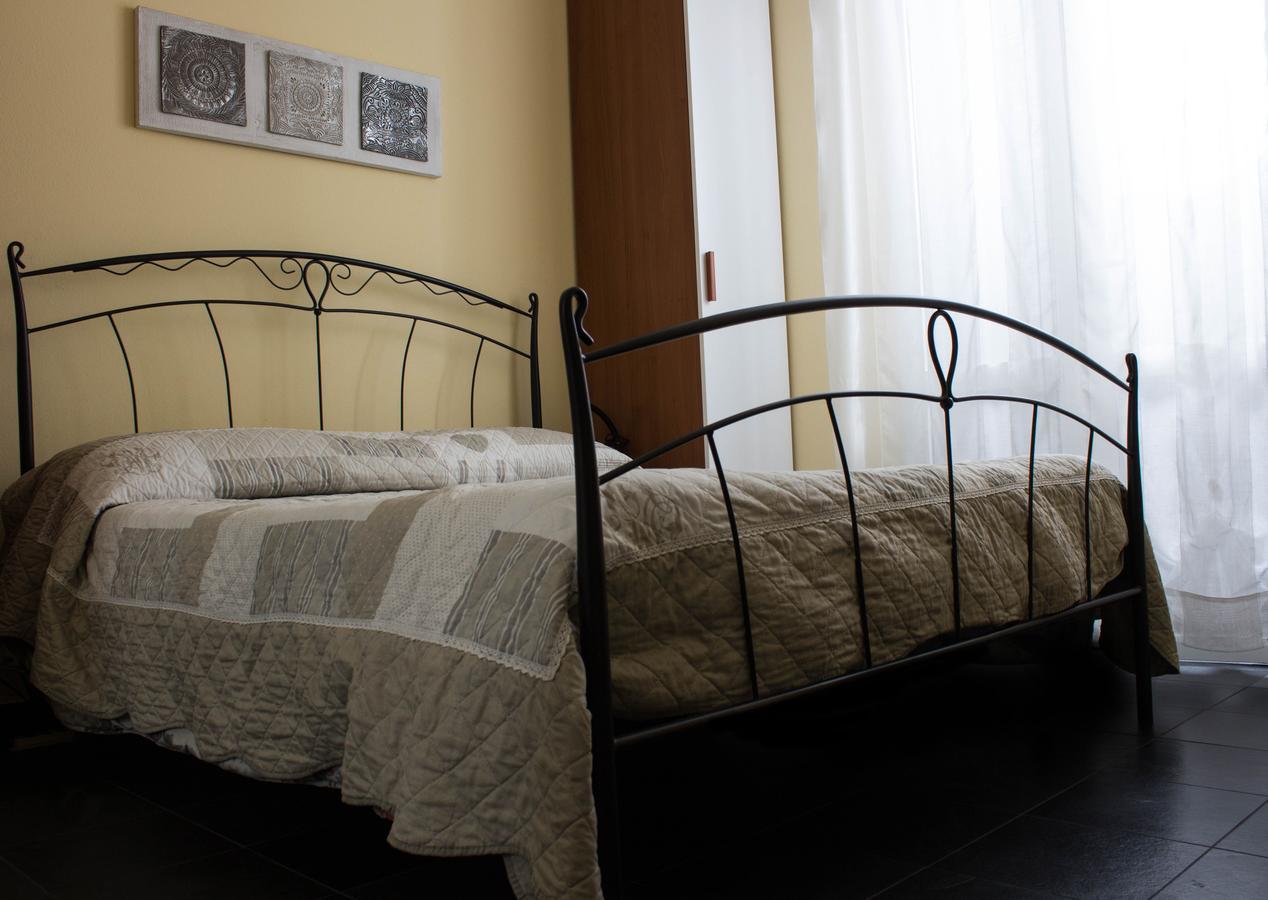 La Casetta B&B Cernusco Sul Naviglio Bagian luar foto